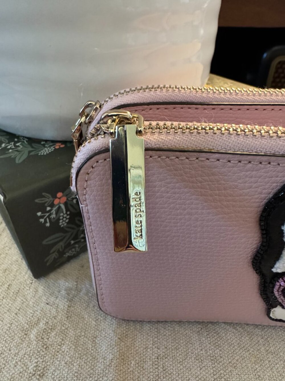NWT Kate Spade Double Zip Crossbody Wallet | Beaded French Bulldog - Picture 5 of 10